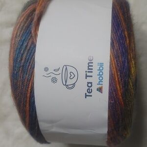 Hobbii tea time ball unused color 9 lot 3 (200g, 634 yds)